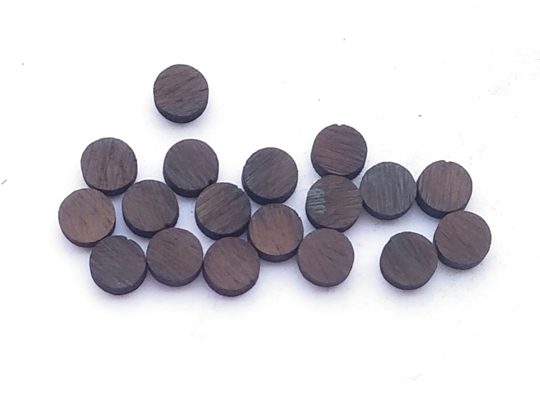 Bộ 50 Gỗ Hồng Sắc Chấm Bút Đán - đánh giá và giá Ukulele Beginner Kit