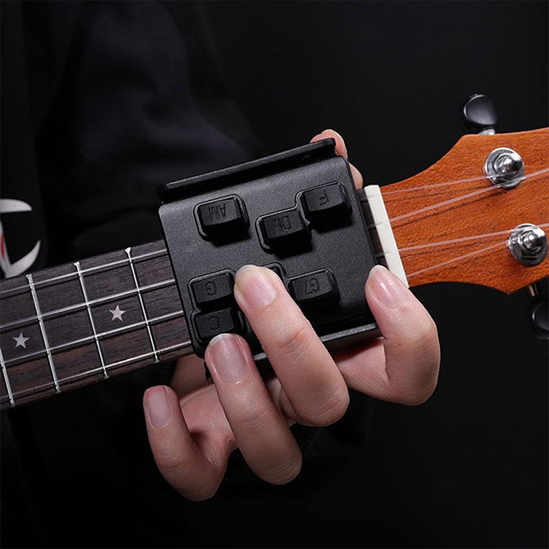 Streamlined Ukulele Chord Pres - đánh giá và giá Ukulele Beginner Kit