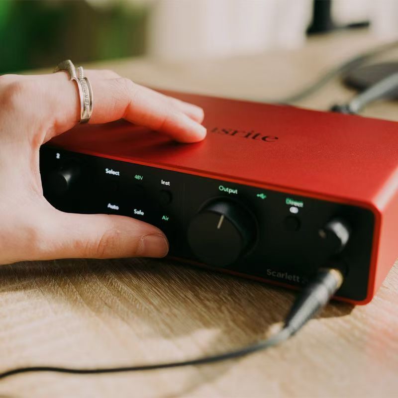 Forster Scarlet for 2i2 Quad G - đánh giá và giá Audio Music Sound